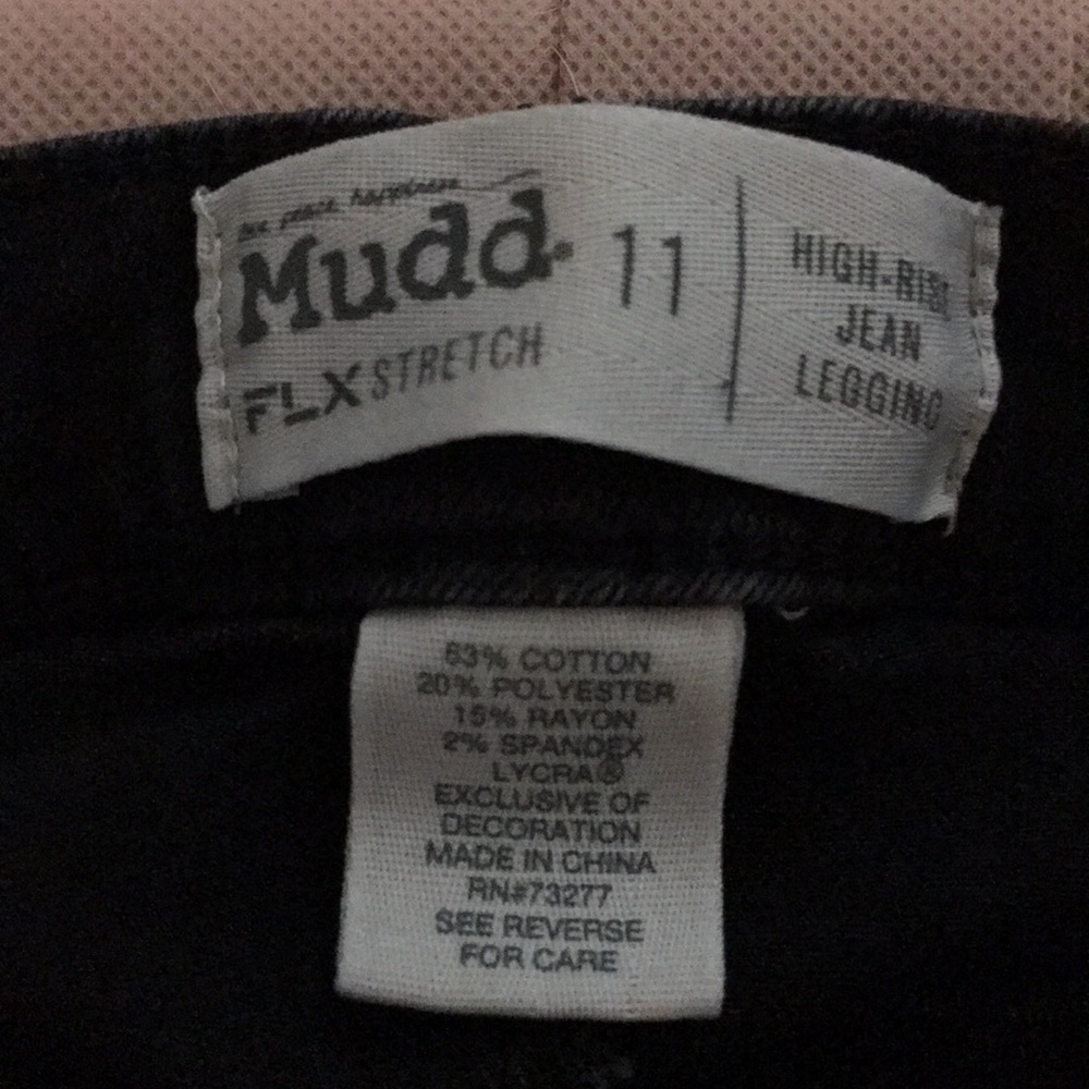 Mudd High Rise Jegging Resell - Picture 2 of 6